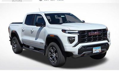 2023 GMC Canyon AT4