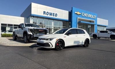 2024 Volkswagen Golf GTI 380 S