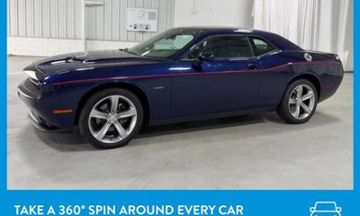2015 Dodge Challenger SXT