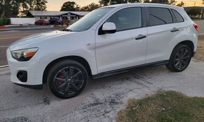 2014 Mitsubishi Outlander Sport ES SE