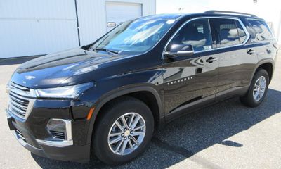 2022 Chevrolet Traverse LT