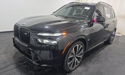 2025 BMW X7 M60I
