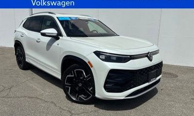 2025 Volkswagen Tiguan 4Motion SEL R