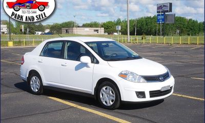 2010 Nissan Versa 18 S