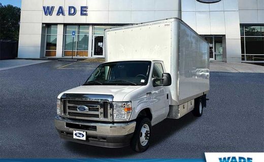 2023 Ford E-450 Super Duty