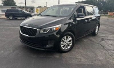 2018 Kia Sedona L