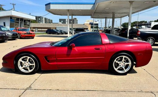 2004 Chevrolet Corvette