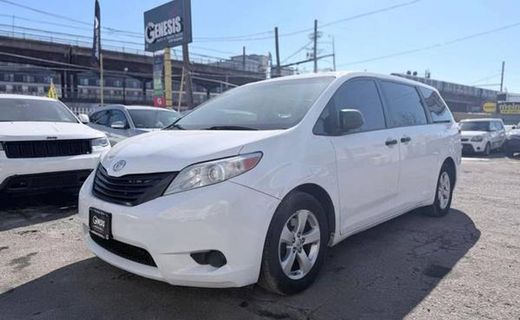 2014 Toyota Sienna L