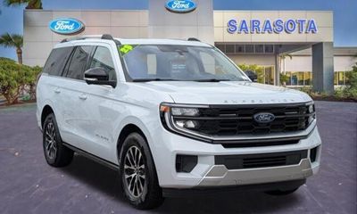 2025 Ford Expedition Platinum