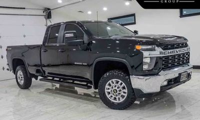 2023 Chevrolet Silverado HD LT