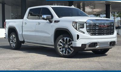 2026 GMC Sierra Denali