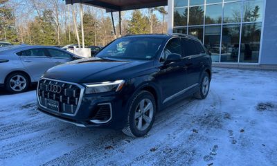 2025 Audi Q7 Quattro Premium