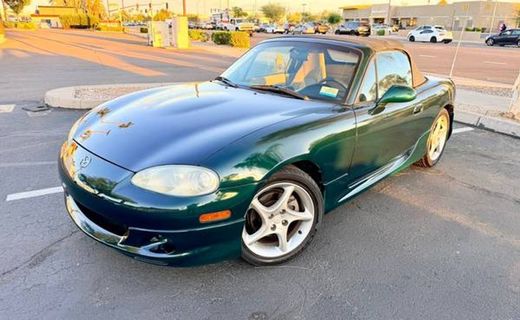 2001 Mazda MX-5