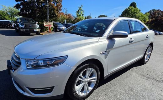 2018 Ford Taurus SEL