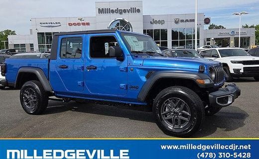 2026 Jeep Gladiator Sport