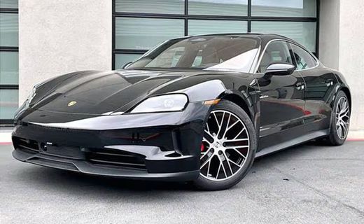 2026 Porsche Taycan 4S