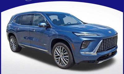 2025 Buick Enclave Avenir