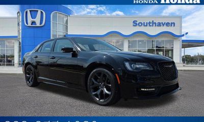 2022 Chrysler 300 Touring L