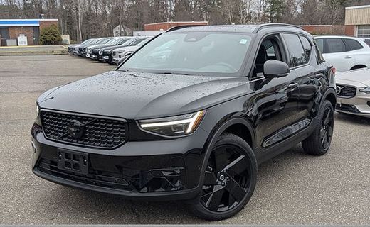 2026 Volvo XC40 Ultra Black Edition