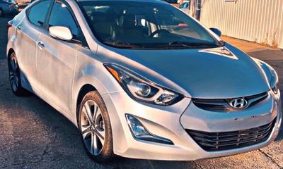 2014 Hyundai Elantra GLS Middle