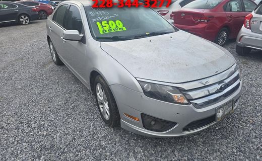 2012 Ford Fusion SE