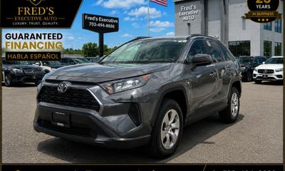2019 Toyota RAV4 LE