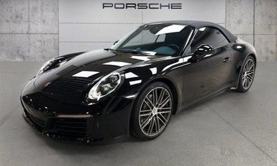 2017 Porsche 911 S GTS 4S