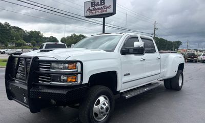 2017 Chevrolet Silverado High Country