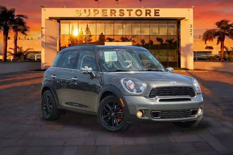 2013 Mini Countryman — a typically priced live listing