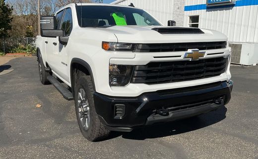 2025 Chevrolet Silverado HD Custom