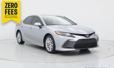2024 Toyota Camry LE