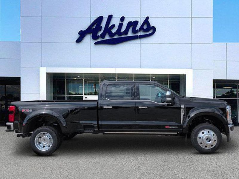 Representative 2026 Ford F-450 photo