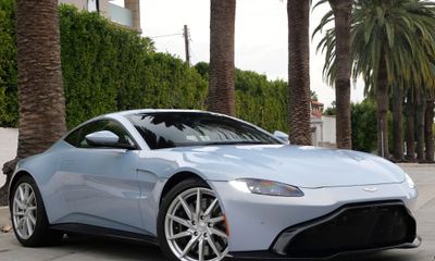2020 Aston Martin Vantage