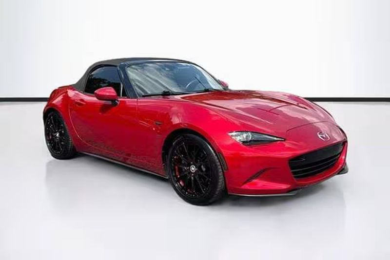 2016 Mazda MX-5 — a typically priced live listing