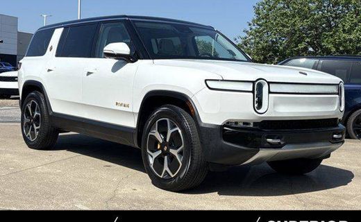 2023 Rivian R1S Adventure