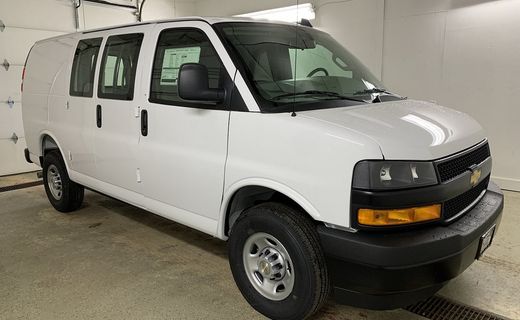 2025 Chevrolet Express 2500