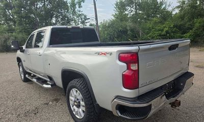 2022 Chevrolet Silverado HD LT