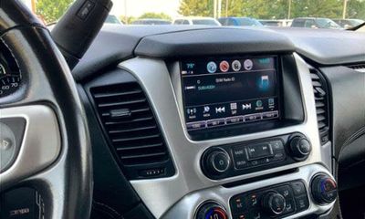 2020 GMC Yukon SLT Standard Edition