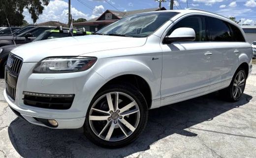 2014 Audi Q7 Premium Plus