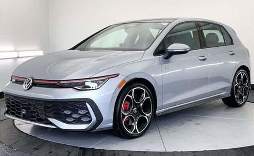2026 Volkswagen Golf GTI Autobahn
