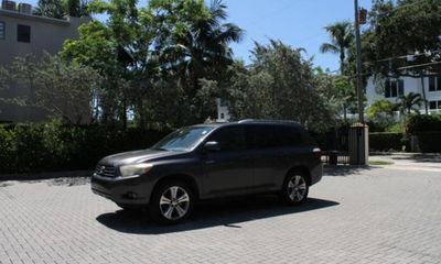 2008 Toyota Highlander Sports