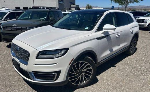 2019 Lincoln Nautilus Reserve
