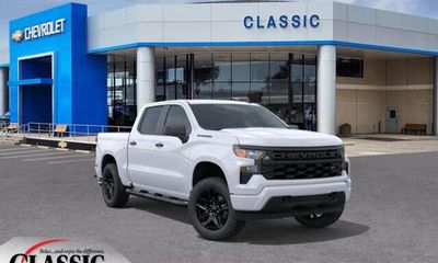 2026 Chevrolet Silverado Custom