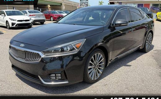 2017 Kia Cadenza