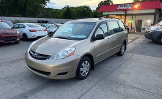 2008 Toyota Sienna XLE