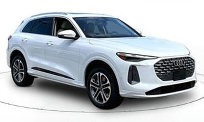 2025 Audi Q5 Quattro Premium