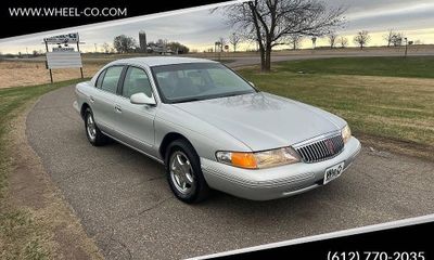 1997 Lincoln Continental Base