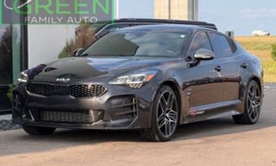 2022 Kia Stinger GT1