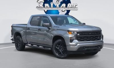 2026 Chevrolet Silverado Custom