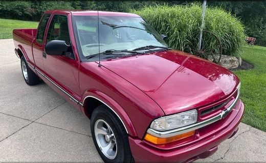 1999 Chevrolet S-10 Pickup